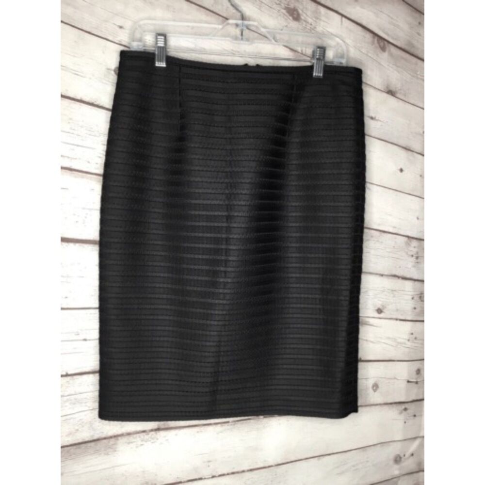 NWOT Calvin Klein Back Zip Midi Pencil Skirt Women Size 8 Black Striped Textured
